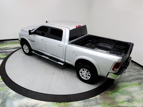 Used 2018 RAM 2500 Laramie AWD/4WD image 31