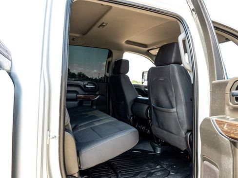 Used 2023 GMC Sierra 3500 SLE w/ SLE Value Package AWD/4WD image 32