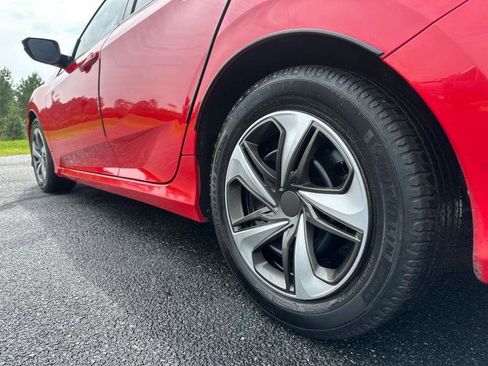 Used 2019 Honda Civic LX image 7