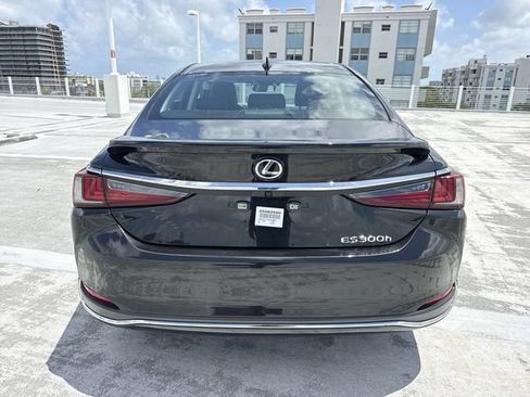 Certified 2025 Lexus ES 300h w/ Premium Package FWD image 24