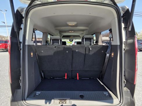 Used 2021 Ford Transit Connect XL image 21