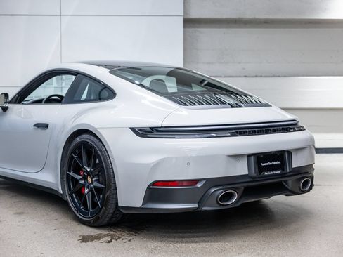 Certified 2025 Porsche 911 Carrera S RWD image 29