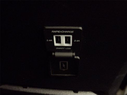 Certified 2023 Toyota Tacoma SR5 w/ Technology Package image 32