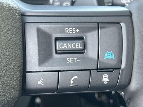 New 2026 Nissan Pathfinder SV FWD image 26