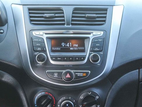 Used 2016 Hyundai Accent SE image 14