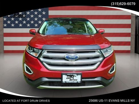 Used 2017 Ford Edge Titanium w/ Equipment Group 302A AWD/4WD image 2