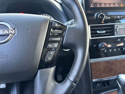 Used 2023 Nissan Armada SL image 19