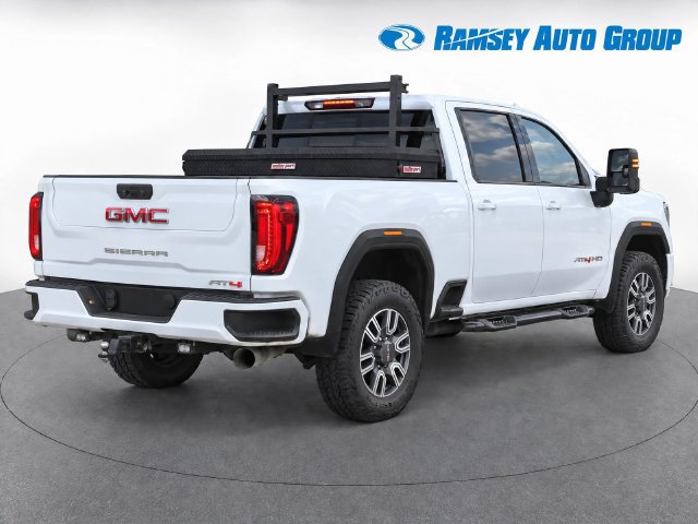 Used 2021 GMC Sierra 2500 AT4 AWD/4WD image 4