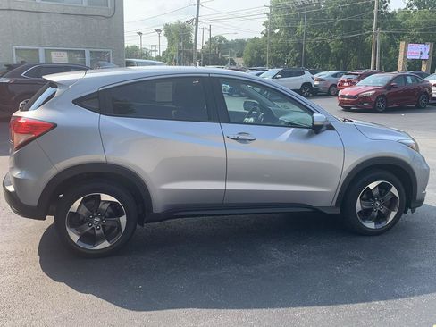 Used 2018 Honda HR-V EX image 5