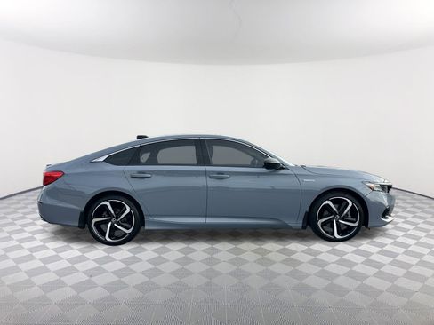 Used 2022 Honda Accord Sport image 6