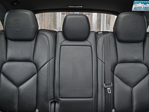 Used 2017 Porsche Cayenne S AWD/4WD image 24
