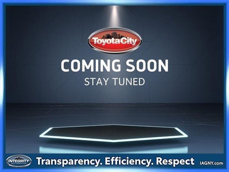 Used 2021 Toyota RAV4 XLE Premium image 1