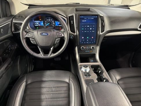 Certified 2024 Ford Edge SEL w/ Convenience Package AWD/4WD image 8