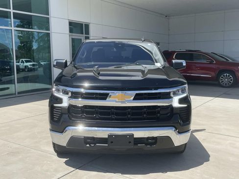Used 2025 Chevrolet Silverado 1500 LT AWD/4WD image 7