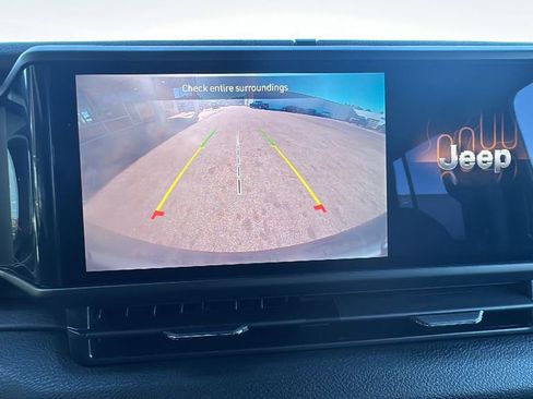 Used 2025 Jeep Wrangler Sport S image 20