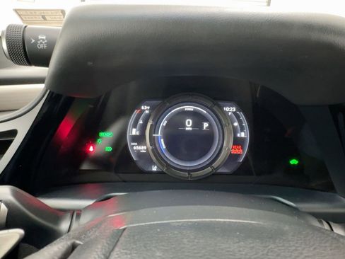 Certified 2024 Lexus ES 300h F Sport w/ Accessory Package (Z2) image 18