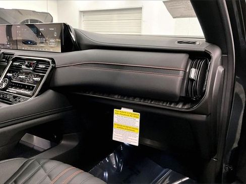 New 2026 Nissan Armada PRO-4X image 34