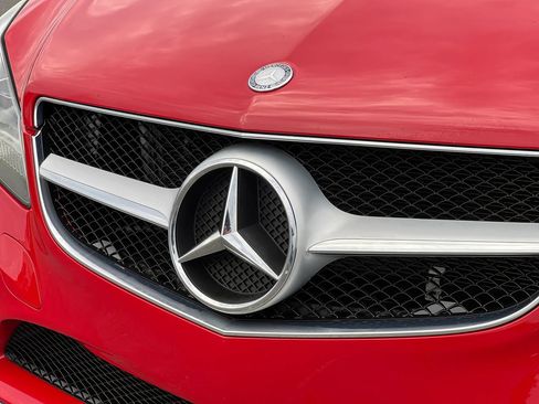 Used 2014 Mercedes-Benz E 350 4MATIC Coupe image 9