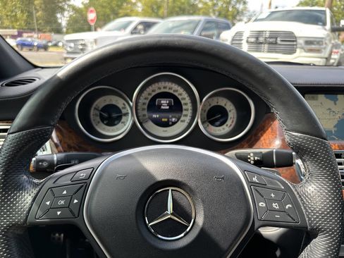 Used 2014 Mercedes-Benz CLS 550 4MATIC image 25