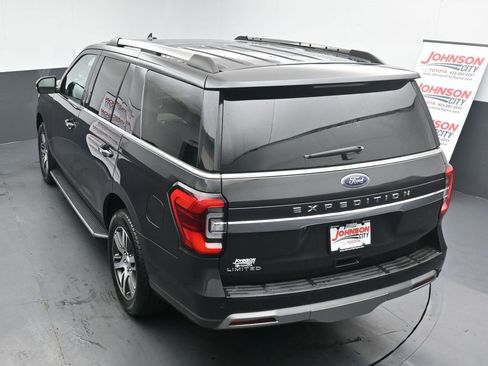Used 2023 Ford Expedition Limited image 32