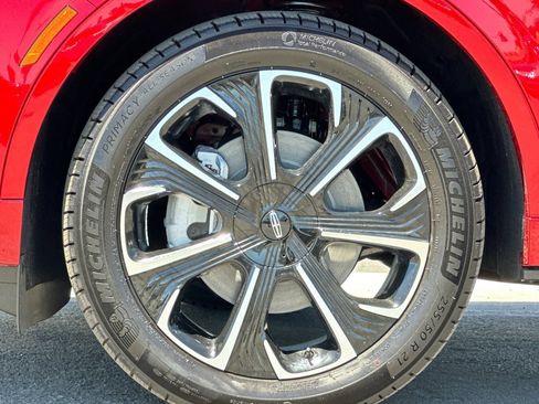 New 2026 Lincoln Nautilus Reserve AWD/4WD image 25