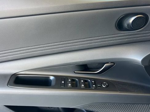 New 2026 Hyundai Elantra SEL Sport Premium FWD image 10