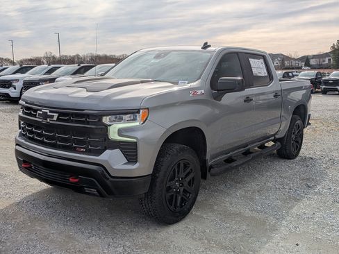 New 2026 Chevrolet Silverado 1500 LT Trail Boss w/ Convenience Package II image 3