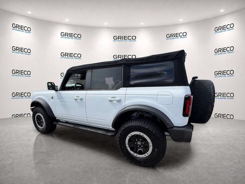 Certified 2022 Ford Bronco Outer Banks w/ Sasquatch Package AWD/4WD image 5