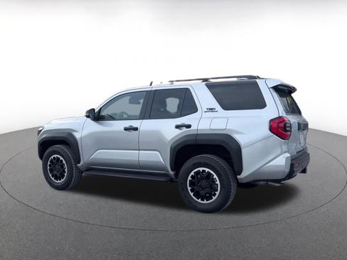 Used 2025 Toyota 4Runner TRD Off-Road image 10