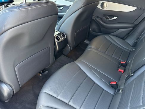 Used 2023 Mercedes-Benz GLC 300 4MATIC Coupe image 28