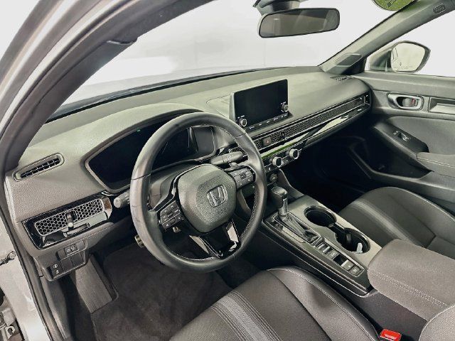 Used 2023 Honda Civic Sport image 18