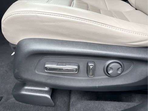 Certified 2023 Honda CR-V EX-L image 8