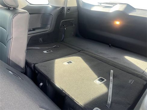 New 2025 Nissan Pathfinder SL image 7