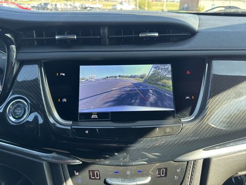 Certified 2024 Cadillac XT6 Sport image 17