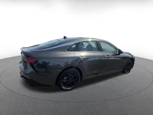 Used 2025 Kia K5 LXS FWD image 15