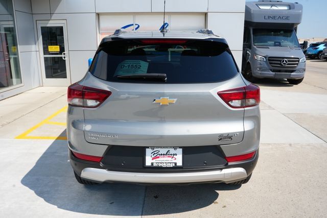 Used 2025 Chevrolet TrailBlazer LT w/ Driver Confidence Package AWD/4WD image 33