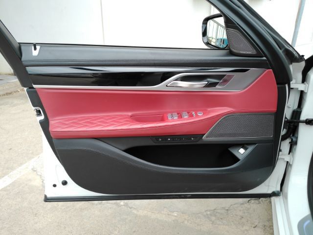 Used 2020 BMW ALPINA B7 xDrive w/ Ambient Air Package AWD/4WD image 13