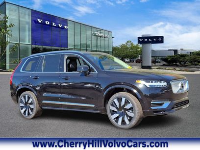 New 2025 Volvo XC90 T8 Plus w/ Protection Package Premier