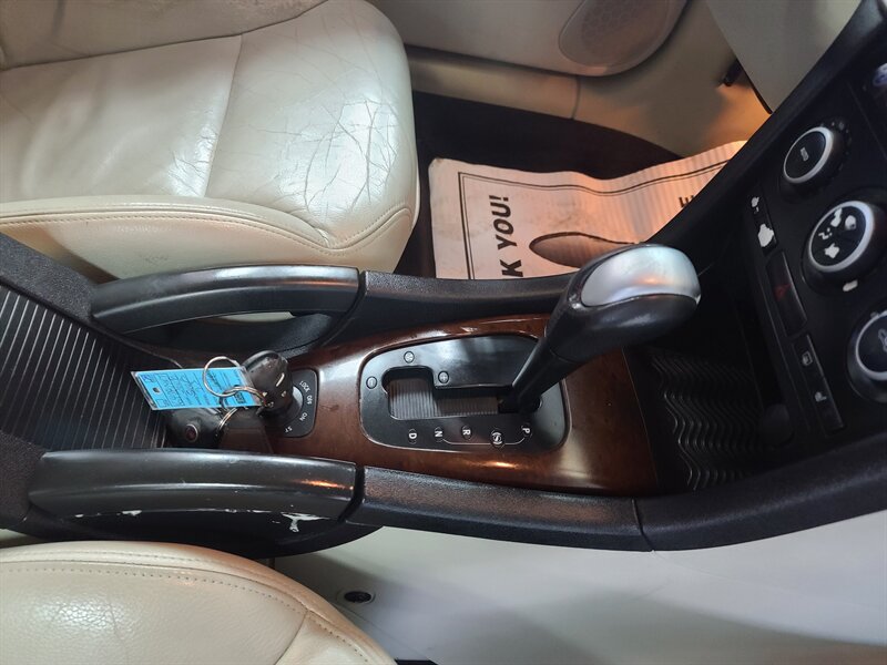 Used 2008 Saab 9-3 2.0T w/ Cold Weather Package FWD image 14