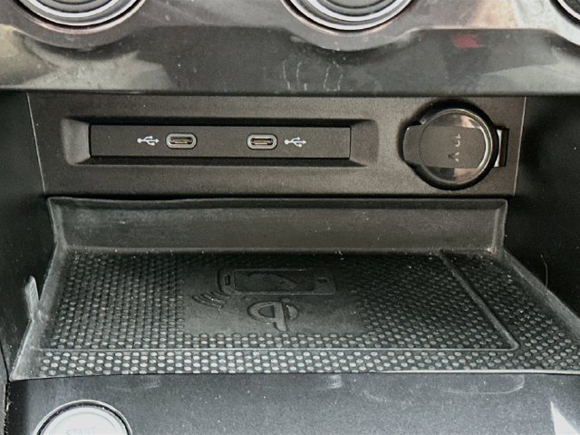 Used 2021 Volkswagen Tiguan SEL FWD image 20