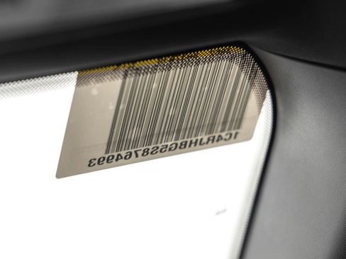 New 2025 Jeep Grand Cherokee Limited image 31