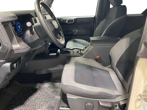 Used 2025 Ford Bronco Big Bend AWD/4WD image 14