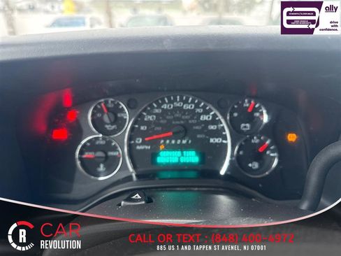 Used 2022 Chevrolet Express 2500 Extended w/ Driver Convenience Package image 48