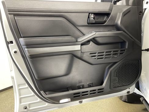 Certified 2024 Toyota Tacoma SR5 image 17