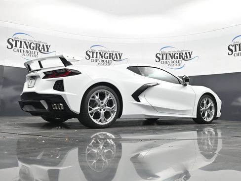 Used 2020 Chevrolet Corvette Stingray Coupe w/ 1LT RWD image 32