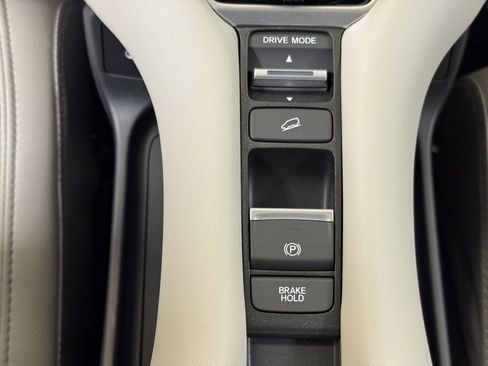 New 2026 Honda HR-V EX-L image 31