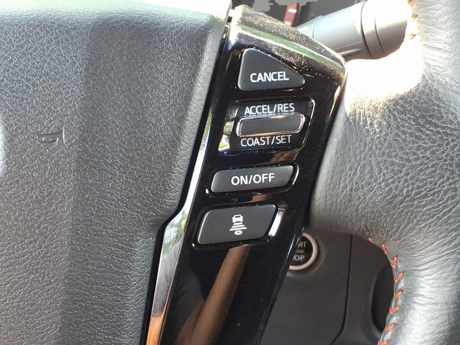 Used 2024 Nissan Frontier PRO-4X w/ Technology Package AWD/4WD image 17