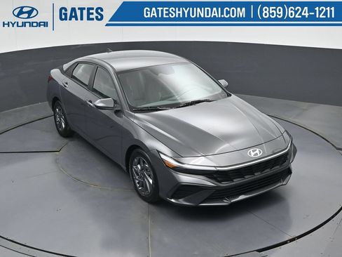 Certified 2024 Hyundai Elantra SEL FWD image 48