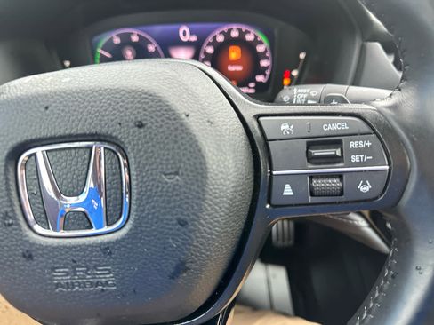 Used 2023 Honda Accord Sport image 14