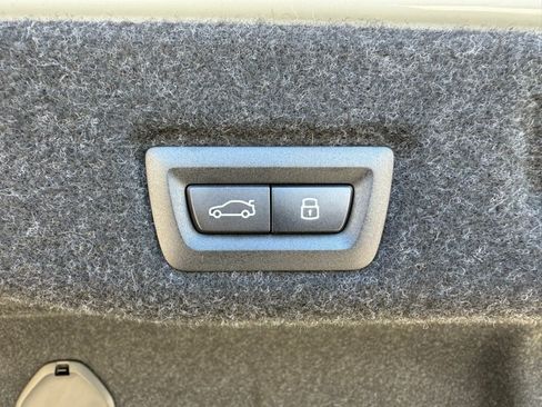 New 2026 BMW 530i xDrive w/ M Sport Package image 16